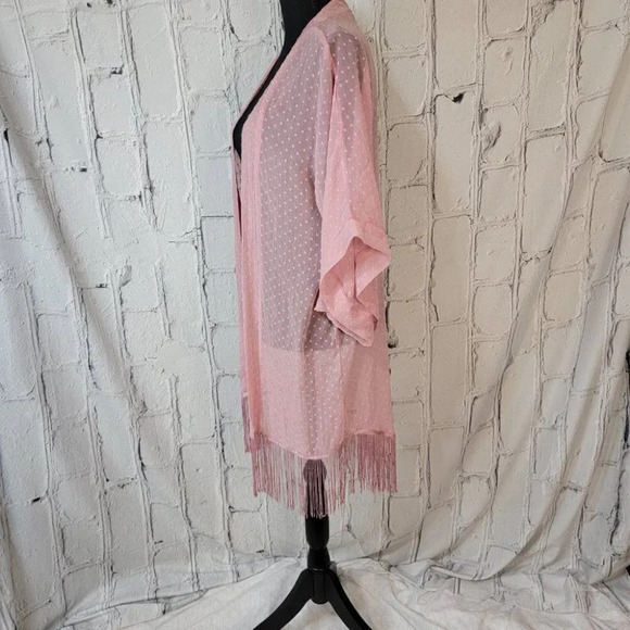 LIGHT‎ Pink Blush Color Swiss Dot Wide Sleeve Fringe Boho Kimono  one size - Picture 4 of 6